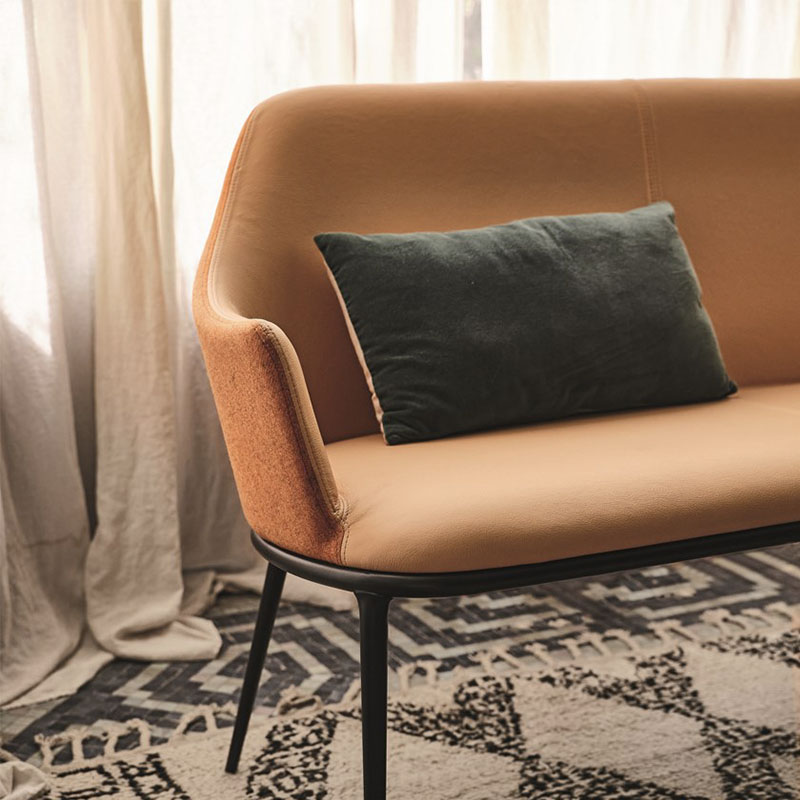 Lea two seats sofa 雙人沙發