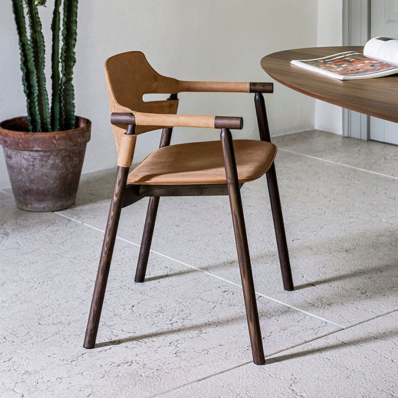Suite P L CU Armchair 扶手椅