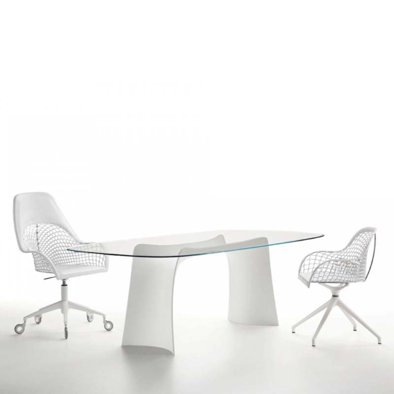 Guapa DPA M CU Armchair 旋轉扶手椅