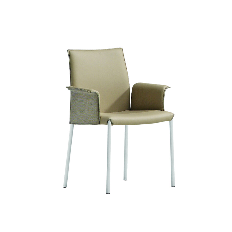 Nuvola PB M TS Armchair 扶手椅